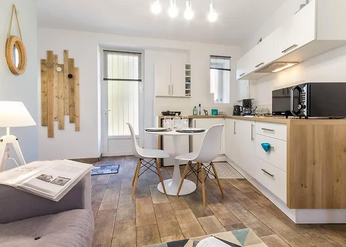 Le Petit Clos, 3 Etoiles Casa de Férias *